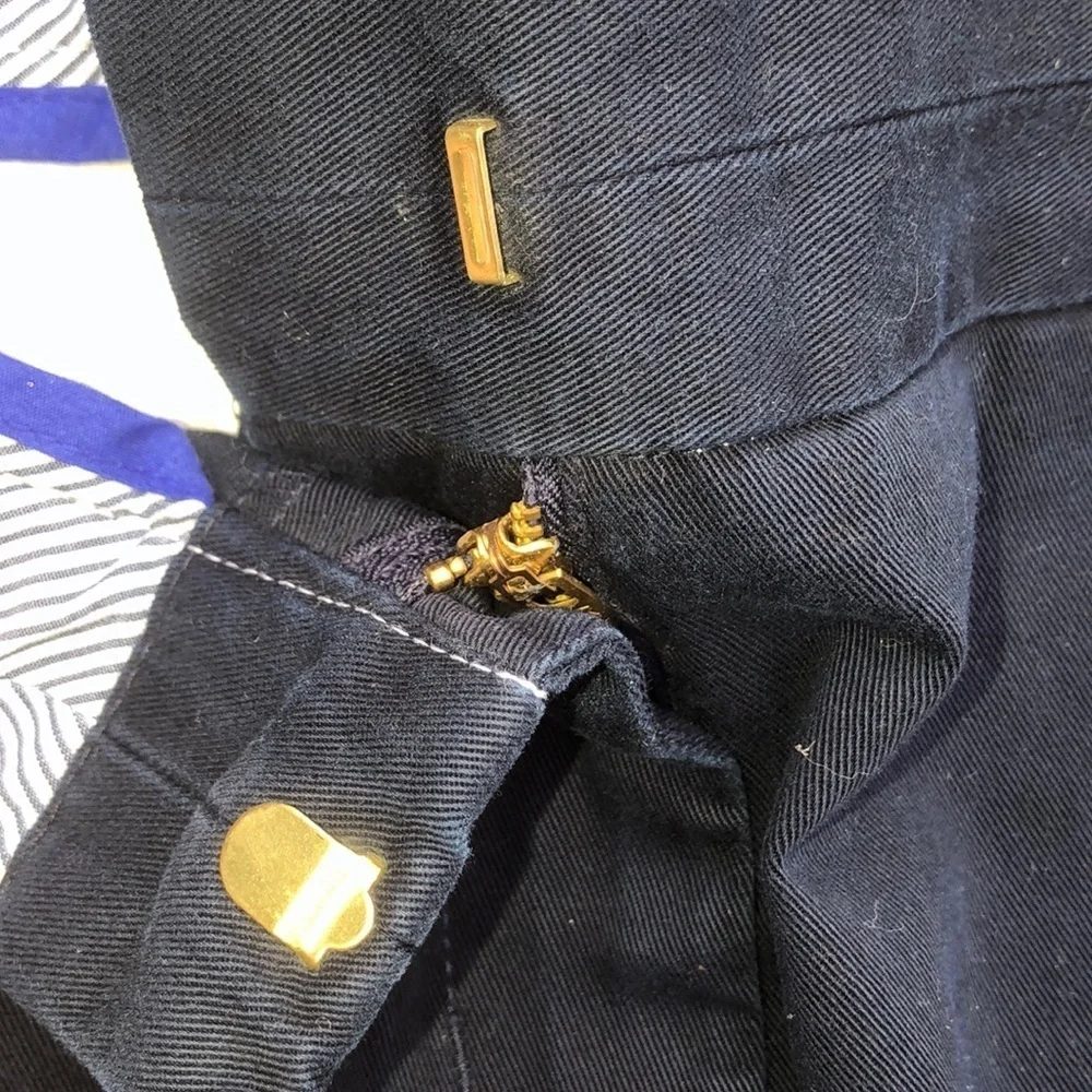 J Crew Chino size 6 navy blue preppy shorts
